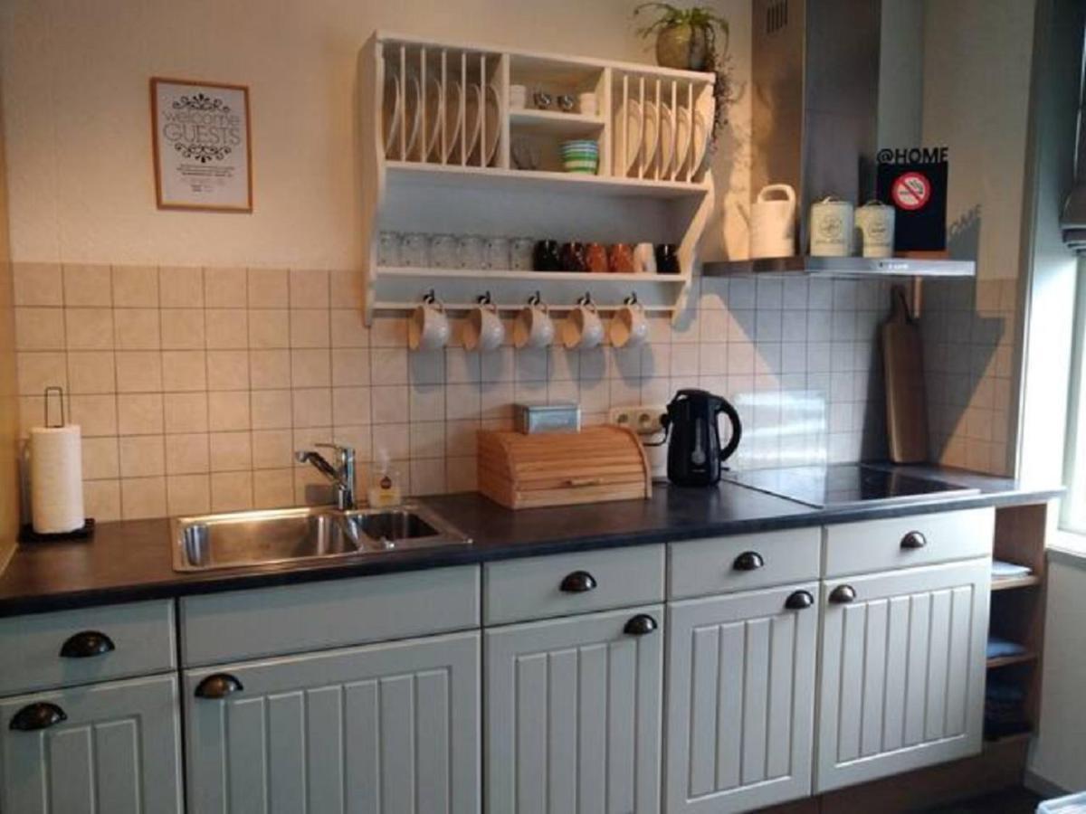 Bed En Breakfast Uitrust Lauwerzijl Экстерьер фото