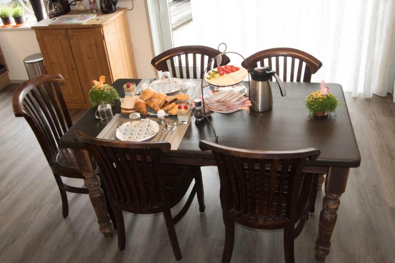 Bed En Breakfast Uitrust Lauwerzijl Экстерьер фото